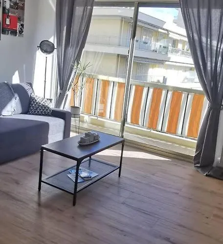 Appartement Santa Severina, Trilocale Comodo E Pratico Centro Citta