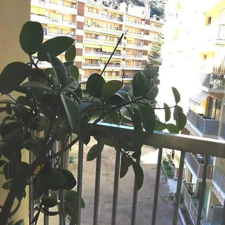 Apartment Santa Severina, Trilocale Comodo E Pratico Centro Citta Menton